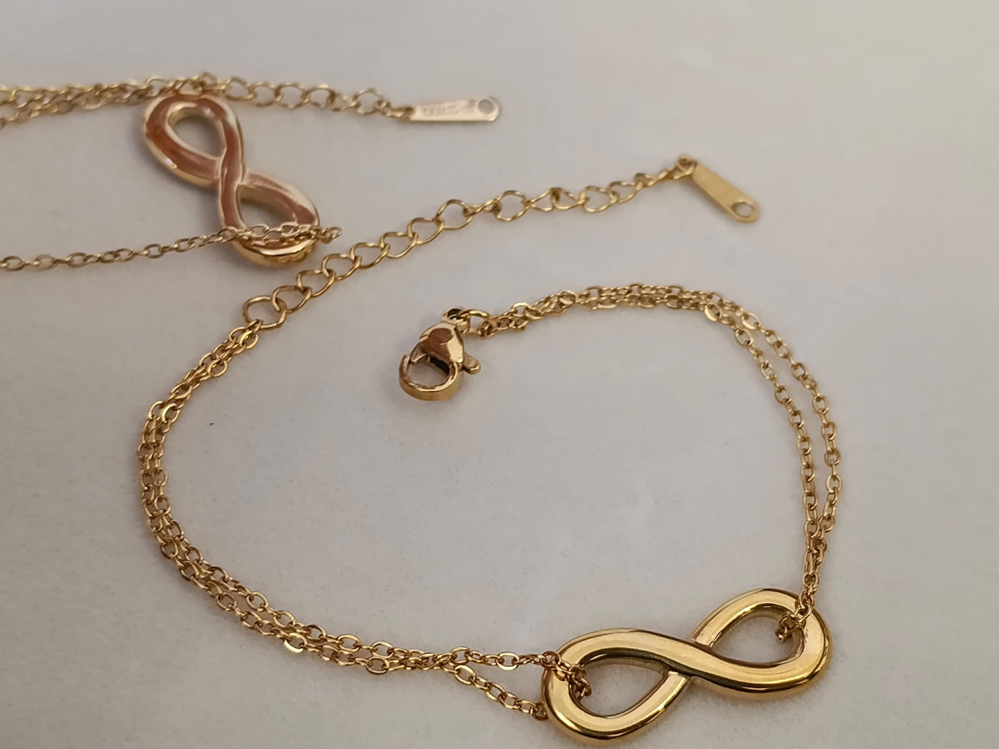 conjunto de collar Oro 18K colgante de infinito Efecto Espejo 40cm + 5cm Extensión 5cm, y pulsera a juego para mujeres