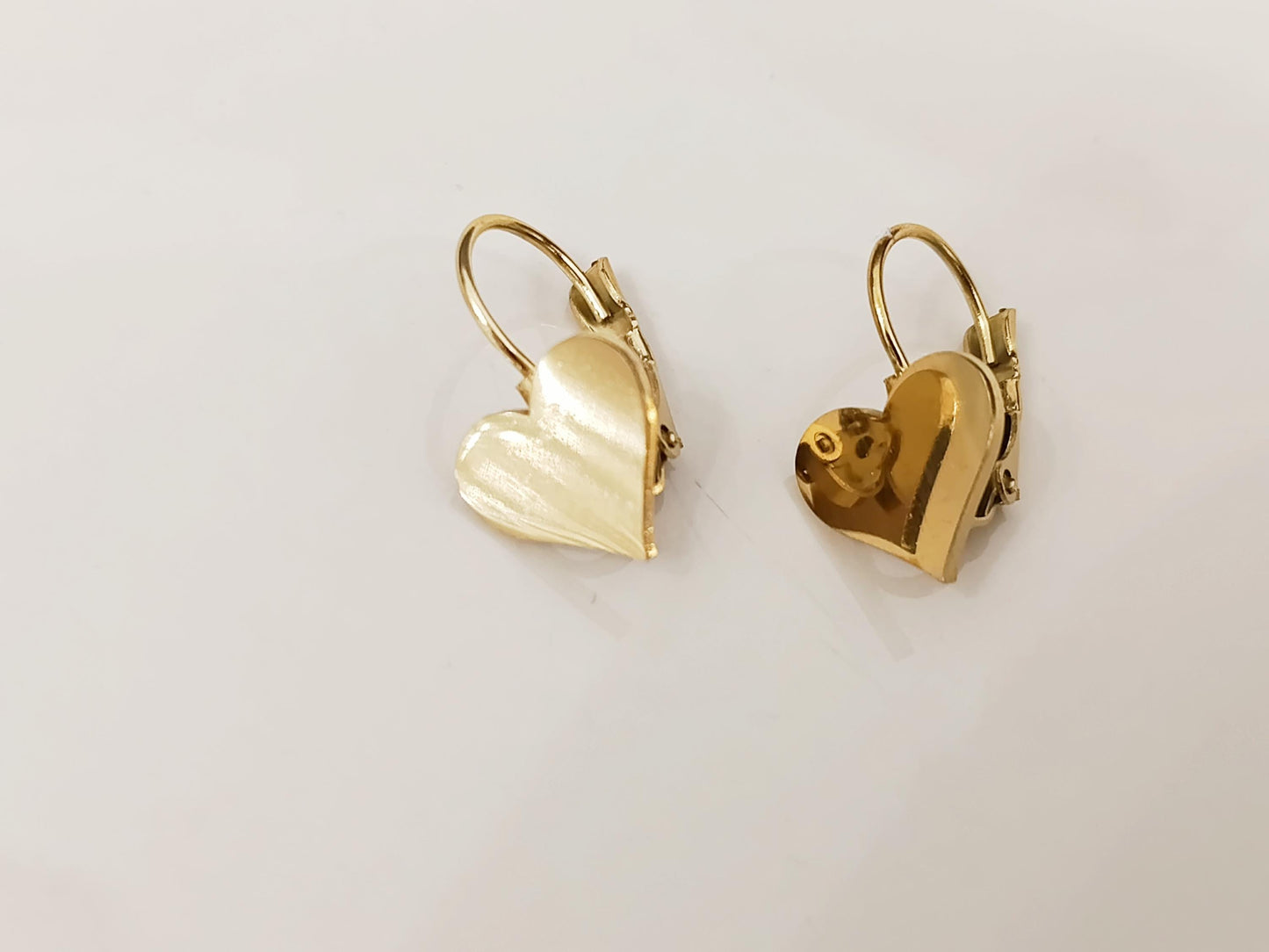 Pendientes de aro corazon pulido de acero inoxidable con baño de oro de 18K y acabado espejo regalo para ella