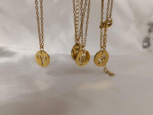Collar con colgante de signo zodiacal, horóscopo acero inoxidable con baño de oro 18K, acabado espejo regalo para ella