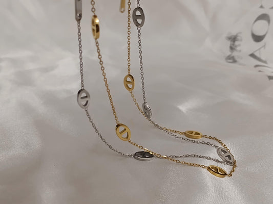 Collar choker con cuentas colgante , acero inoxidable, baño de oro 18K y acabado espejo pulido regalo para ella