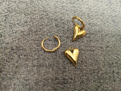 Aretes Aros Corazón Colgantes en Oro 18K (PVD) - Acero Inoxidable - Resistentes al Agua para mujeres