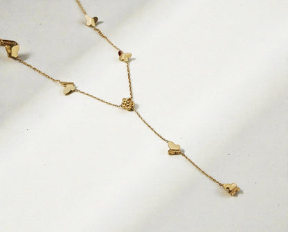 Collar Largo Estilo Y Mariposa y Flor Rosa en Oro 18K (PVD) - Acero Inoxidable - Ajustable para mujeres