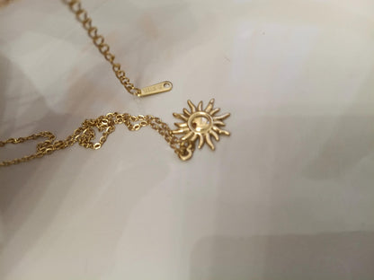 Collar de Acero Inoxidable Oro 18K - colgante de Sol Efecto Espejo - 45cm +5cm Extensión (17.7" + 2").