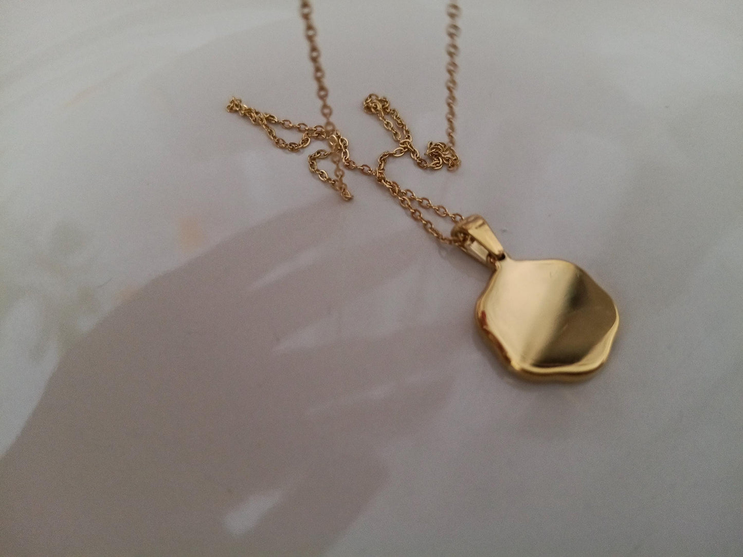 Collar Hexágono Estrella polar en Oro 18K (PVD) - Acero Inoxidable - 16" + Extensión para mujeres