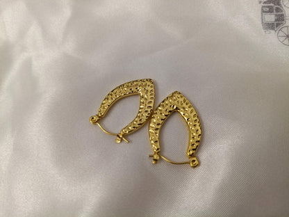 Pendientes de aro ovalados de estilo italiano, acero inoxidable con baño de oro de 18K y efecto brillante para ella