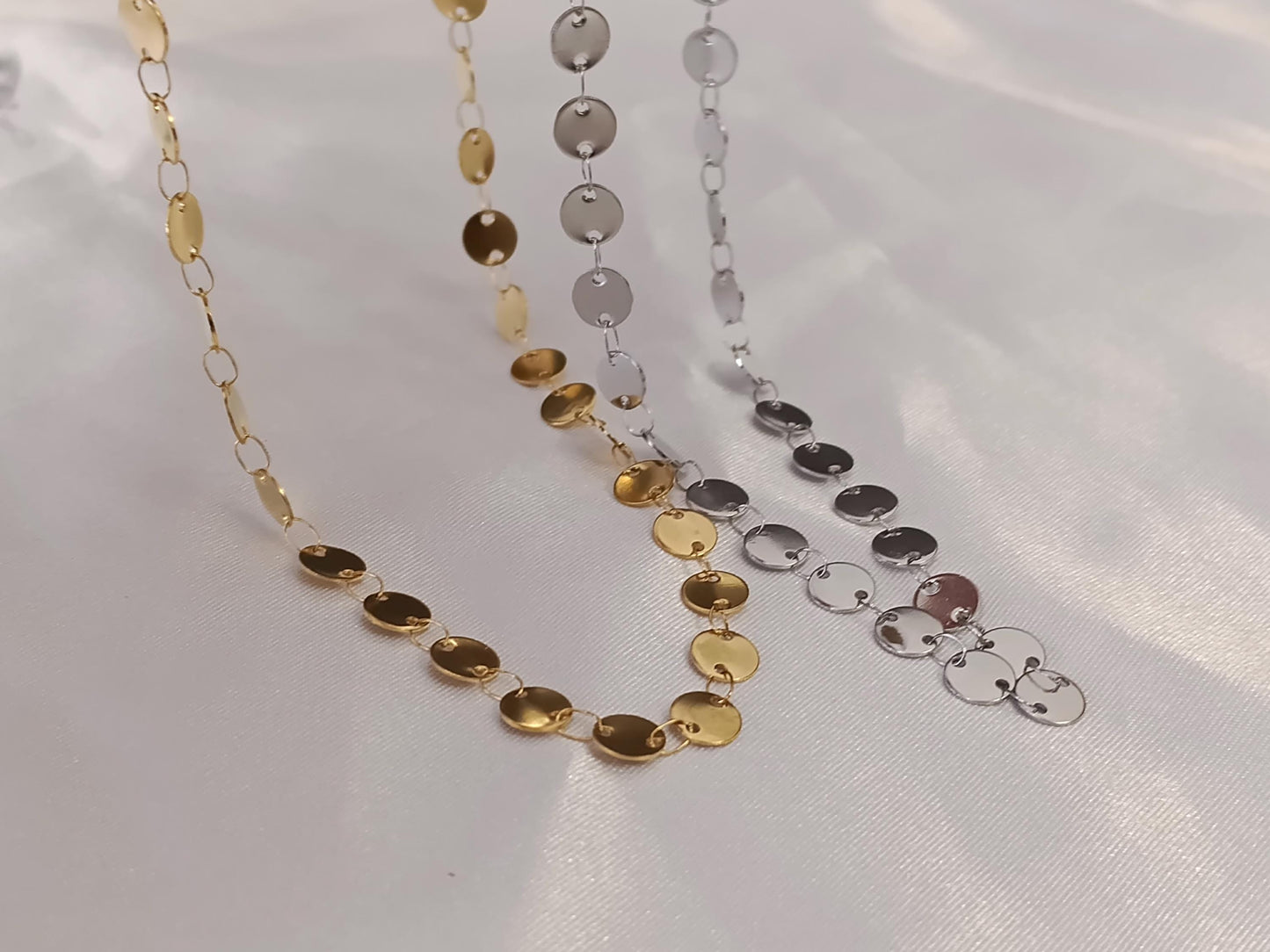 Collar de Disco Brillante en Acero Inoxidable con Baño de Oro 18K (40cm + Extensión) 16"+ regalo para ella