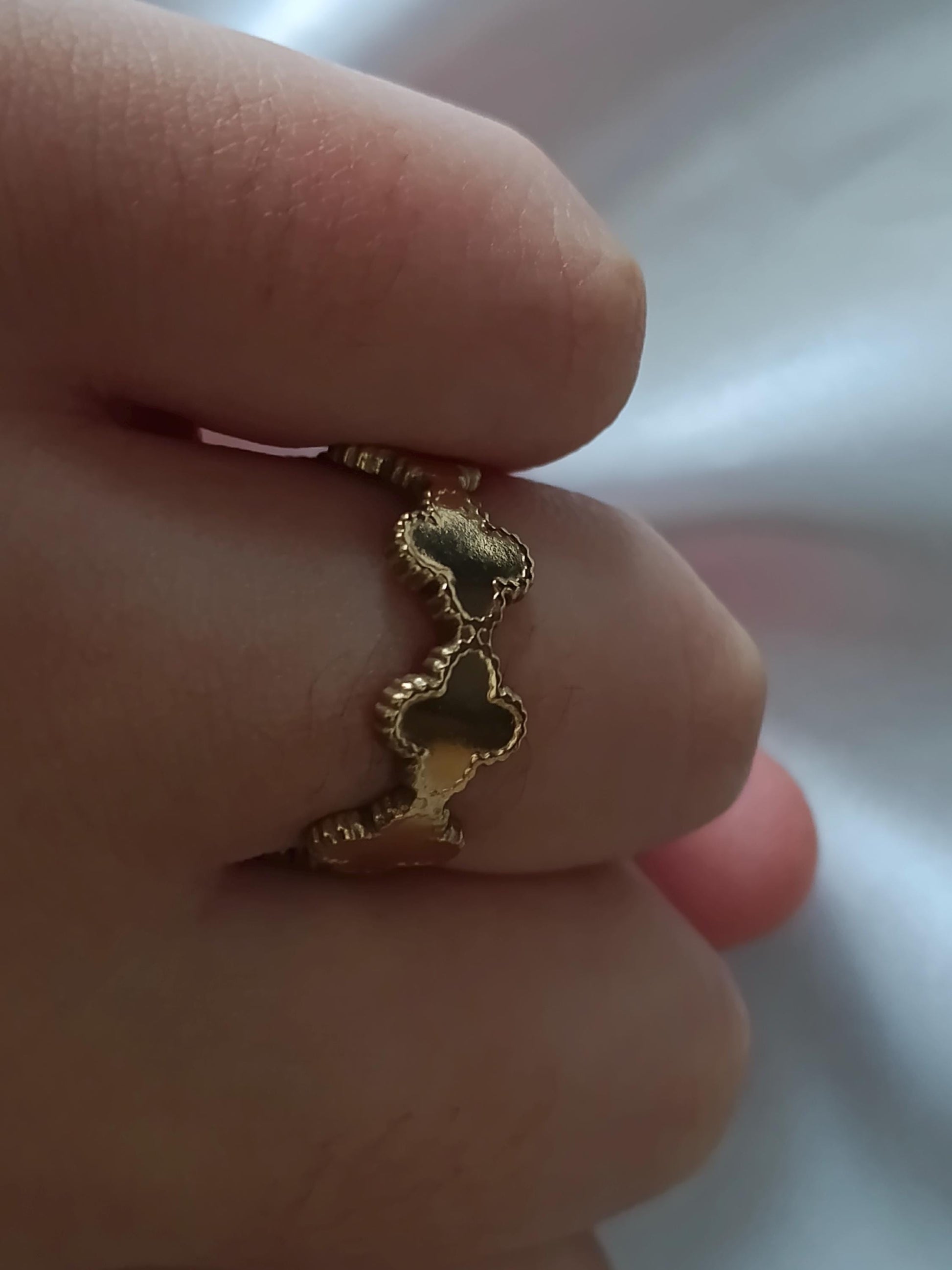 Anillo Ajustable hojas de trebol en Acero Inoxidable con Baño de Oro 18K regalo para ella