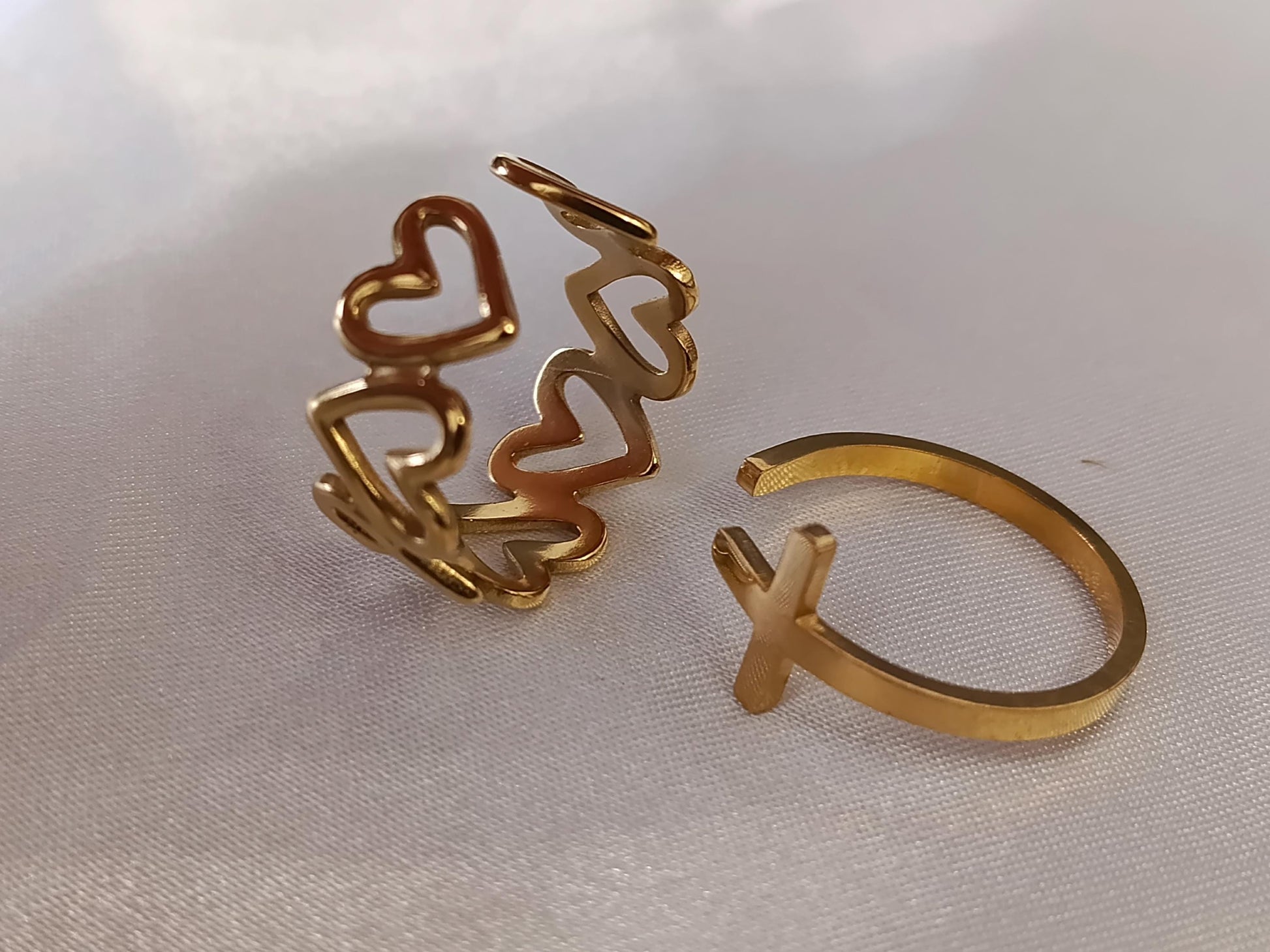 Set de Anillo Ajustable con corazon y cruz en Acero Inoxidable con Baño de Oro 18K regalos para ella