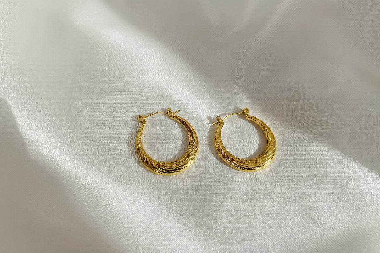 Pendientes de aros Ovaladas Clásicas en Acero Inoxidable con Baño de Oro 18K (Medida 20mm) regalo para ella