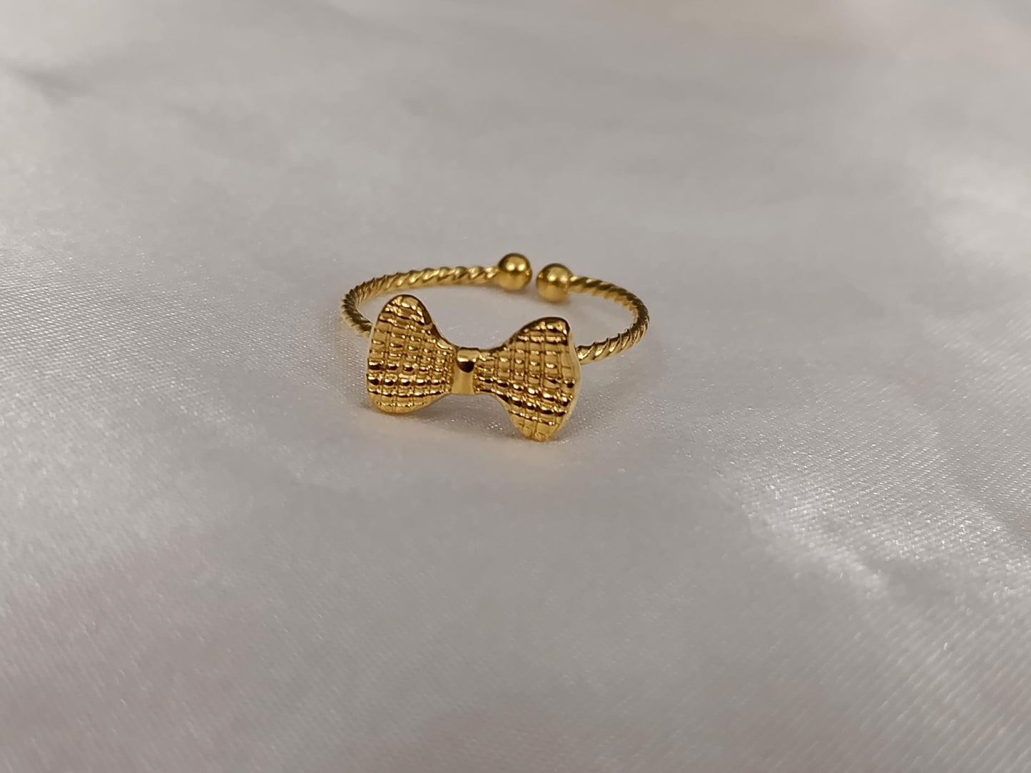Anillo Abierto Ajustable de lazo - Acero Inoxidable - bañado en oro 18K para ella