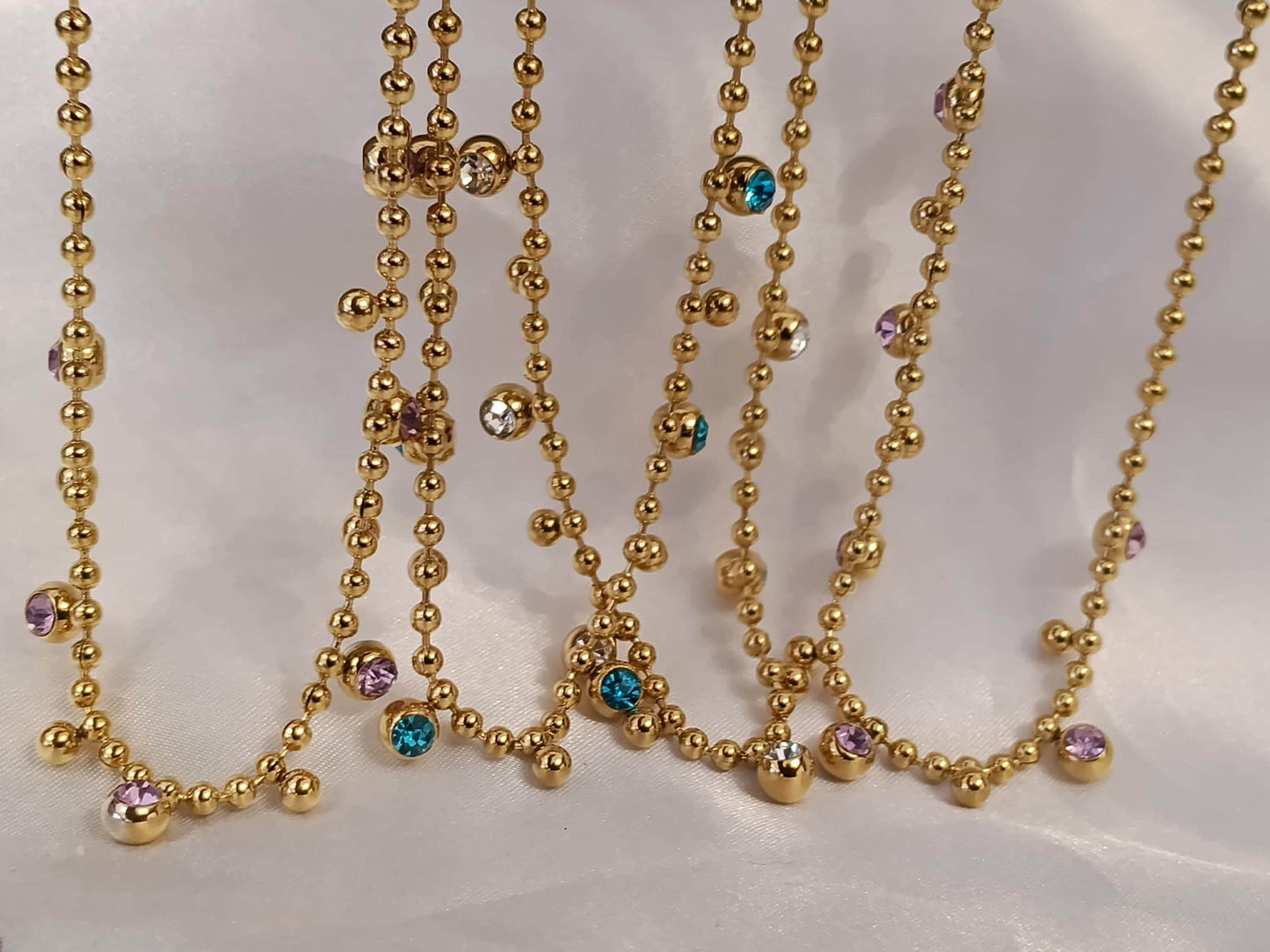 Collar de Bolas de Acero Inoxidable con Colgante Circular de Circonita, Baño de Oro de 18K, 42cm + Extensión regalo para ella