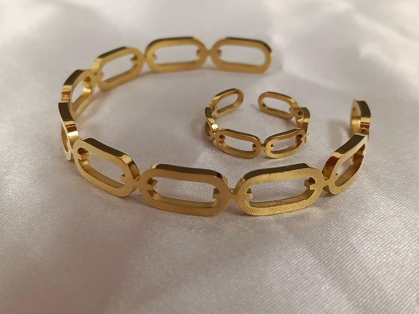Conjunto de joyas Ajustable: Brazalete y Anillo Acero Inoxidable con Baño de Oro 18K (Efecto Espejo) regalos para ella