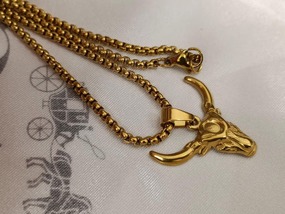 Collar de Cadena Gruesa con colgante de cabeza de Toro - Acero Inoxidable Oro 18K, 60CM 24"