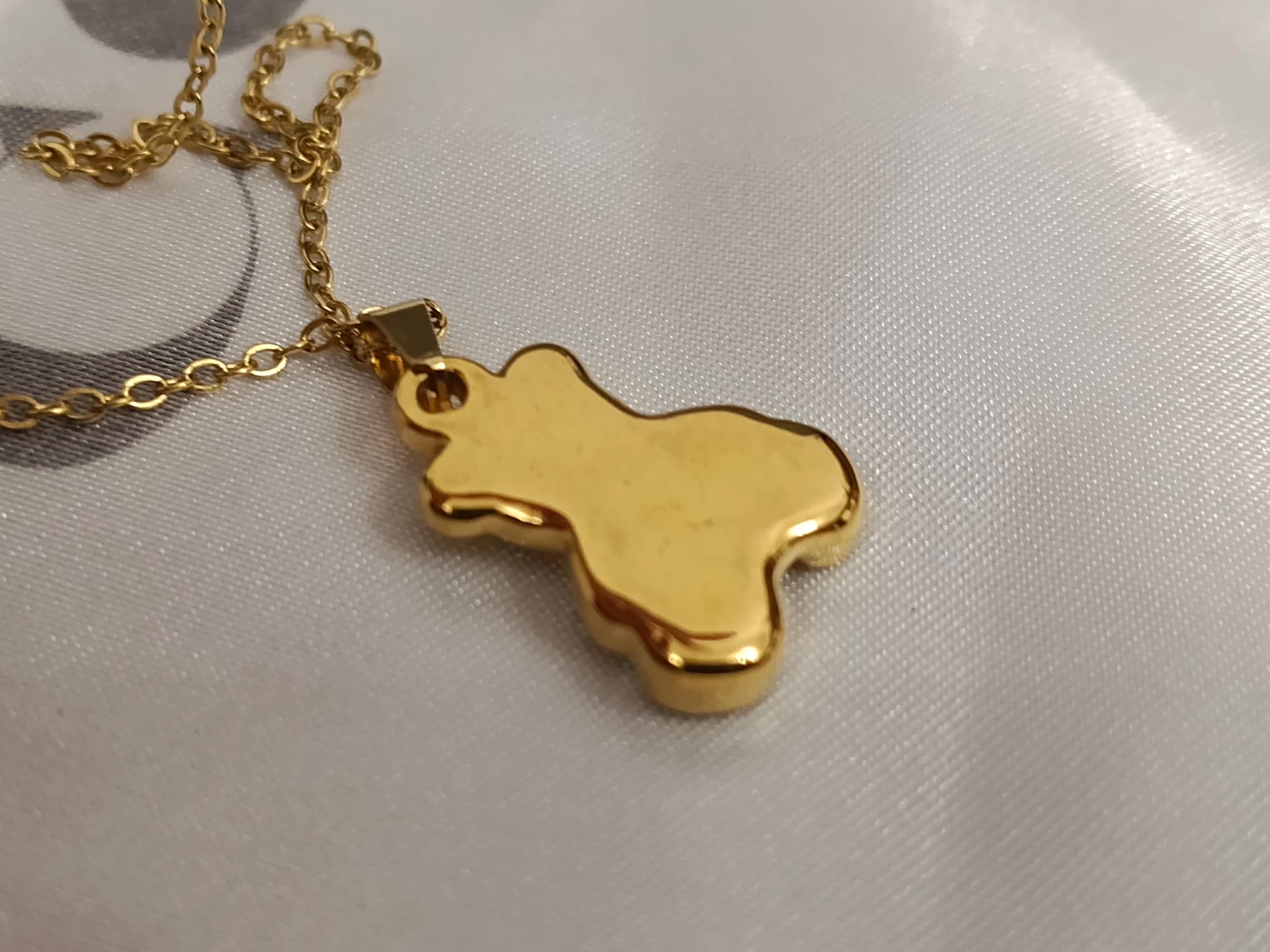 Collar con colgante de oso en Oro de 18K (PVD) - Medalla de Acero Inoxidable - 16" + 2" 40cm mas 5 extension