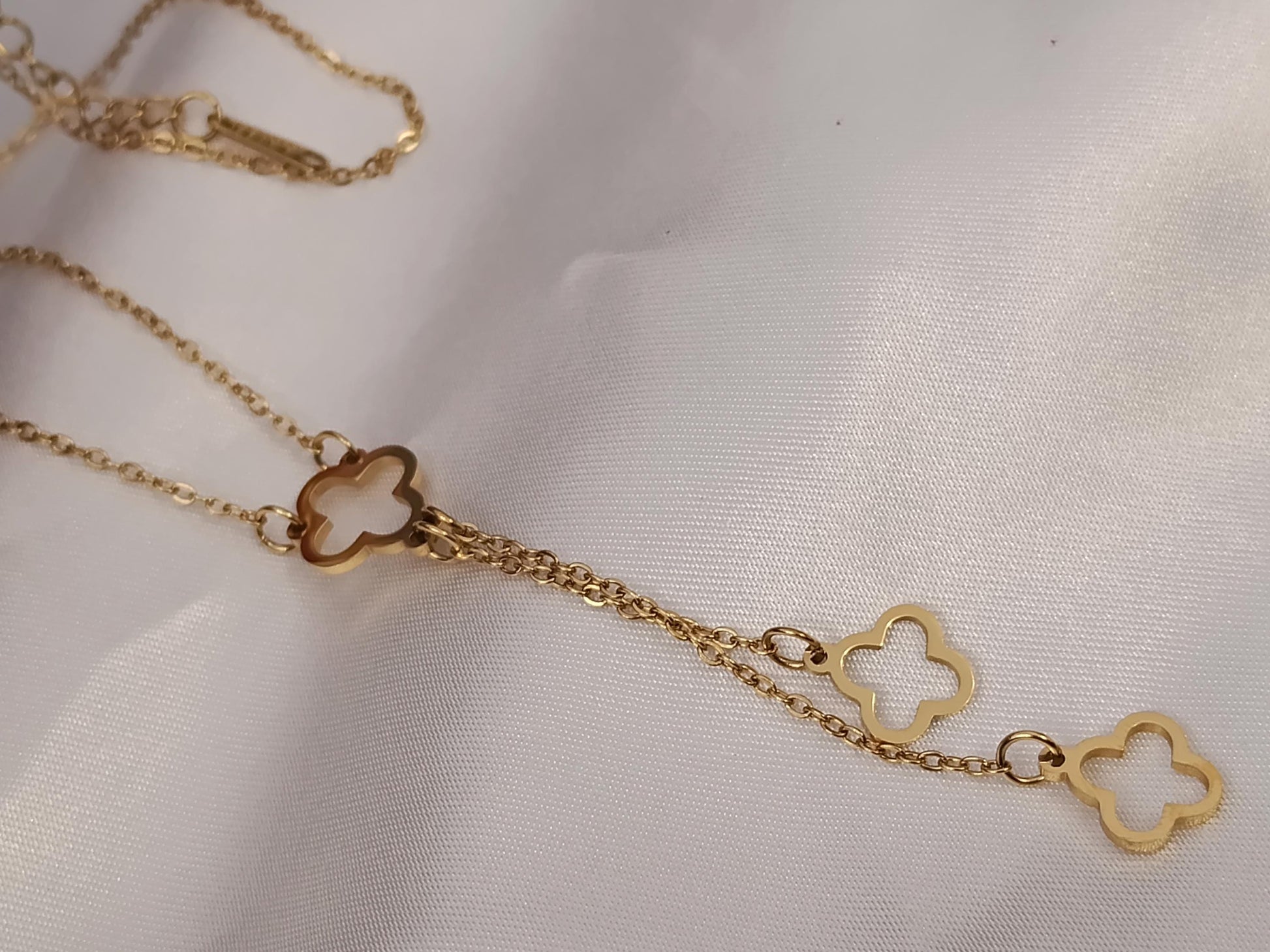 collar largo 55cm más extensión de acero con colgantes tréboles bañado en oro 18K resistente al agua collar para mujeres