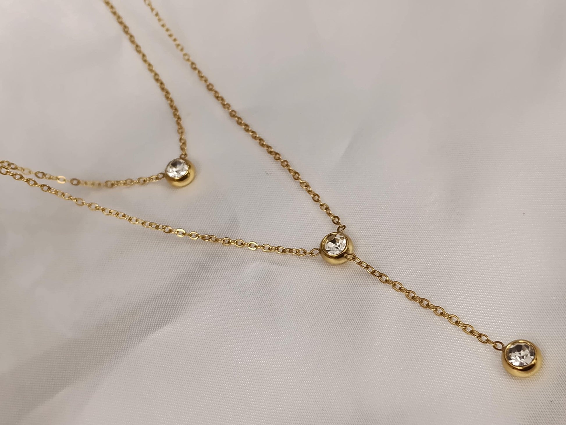 Set de Collares Apilables Dobles con Circonitas, Acero Inoxidable y Oro 18K (PVD) - 16" y 20" para mujeres