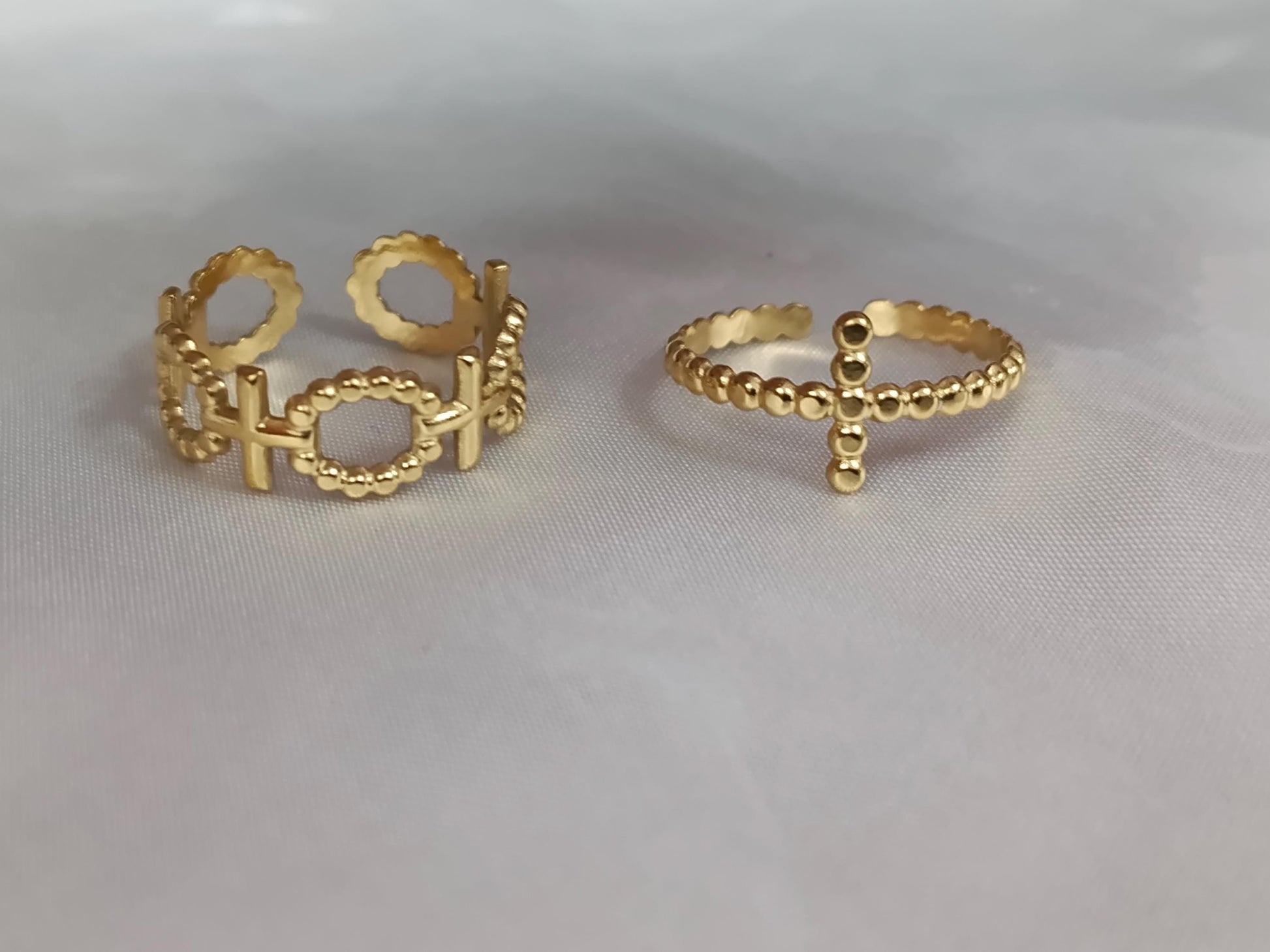 Set de Anillo Ajustable con cruz Inoxidable con Baño de Oro 18K regalos para ella
