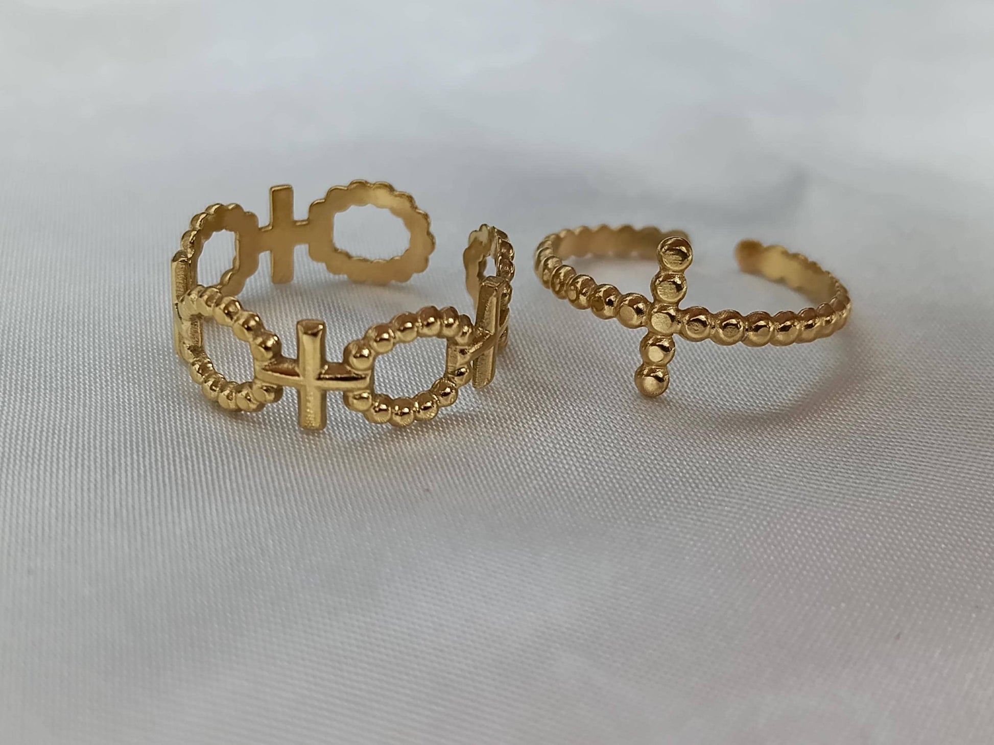 Set de Anillo Ajustable con cruz Inoxidable con Baño de Oro 18K regalos para ella