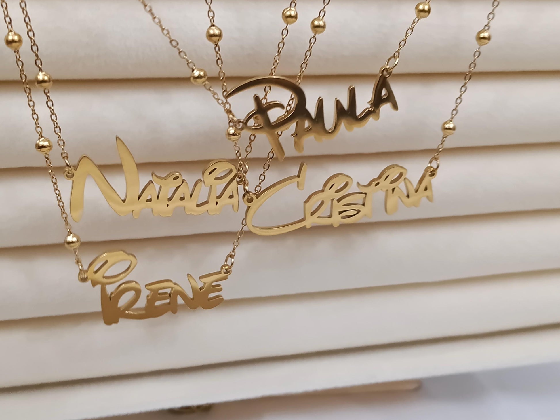 Collar de nombre personalizado con cadena de cuentas acero inoxidable oro 18K 45cm+5cm extension ajustable para mujeres