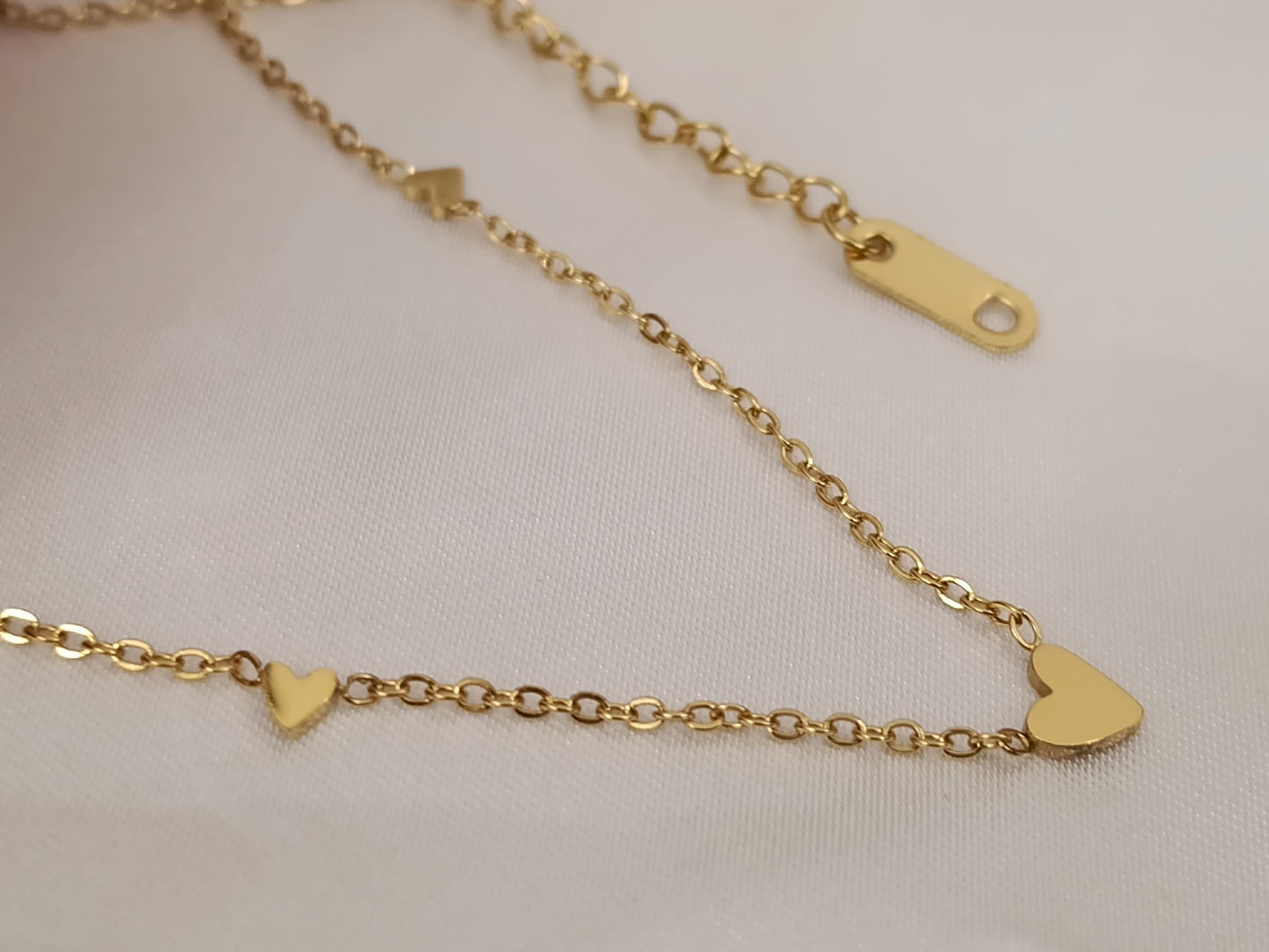 Collar con corazón acero inoxidable oro bañado 18K resistente al agua para mujeres