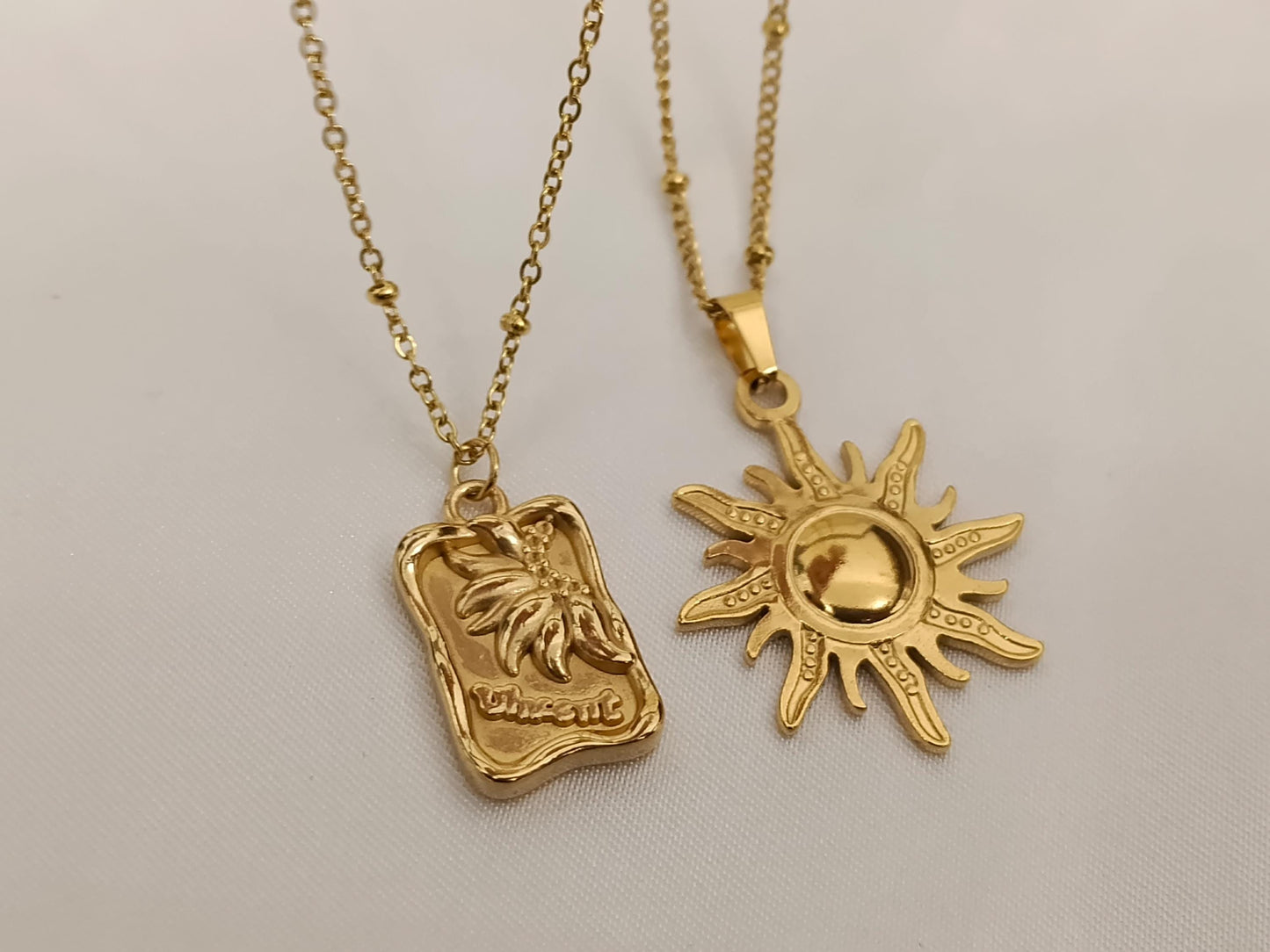 Collar con colgantes de sol y medalla acero inoxidable oro bañado 18K para mujeres