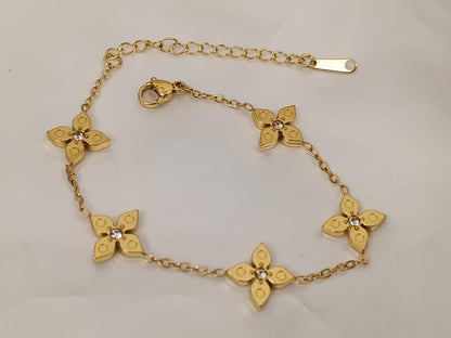 Pulsera con cuentas de trébol circonita acero inoxidable oro bañado 18K para mujeres