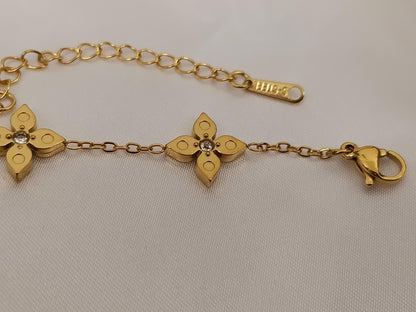 Pulsera con cuentas de trébol circonita acero inoxidable oro bañado 18K para mujeres