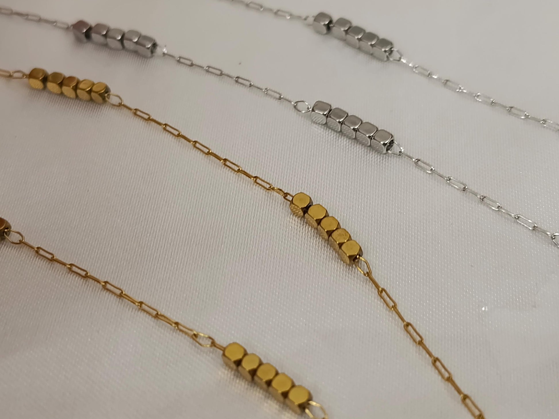 Collar fino de cuentas brillantes acero inoxidable oro bañado 18K para mujeres