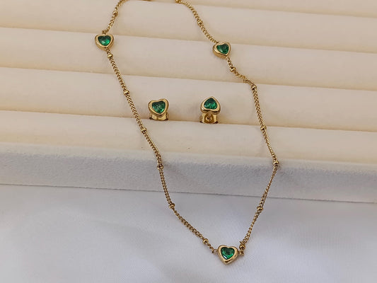 Conjunto de collar corazón circonita verdes con pendientes a juego acero inoxidable bañado en oro 18K para mujeres