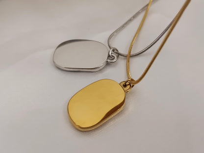 Collar de Acero Inoxidable Oro 18K - colgante Placa Cuadrada Tulipán Grabado - Cadena Serpiente + Extensión para ella