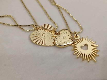 Collar con colgantes de corazones acero inoxidable oro bañado 18K para mujeres