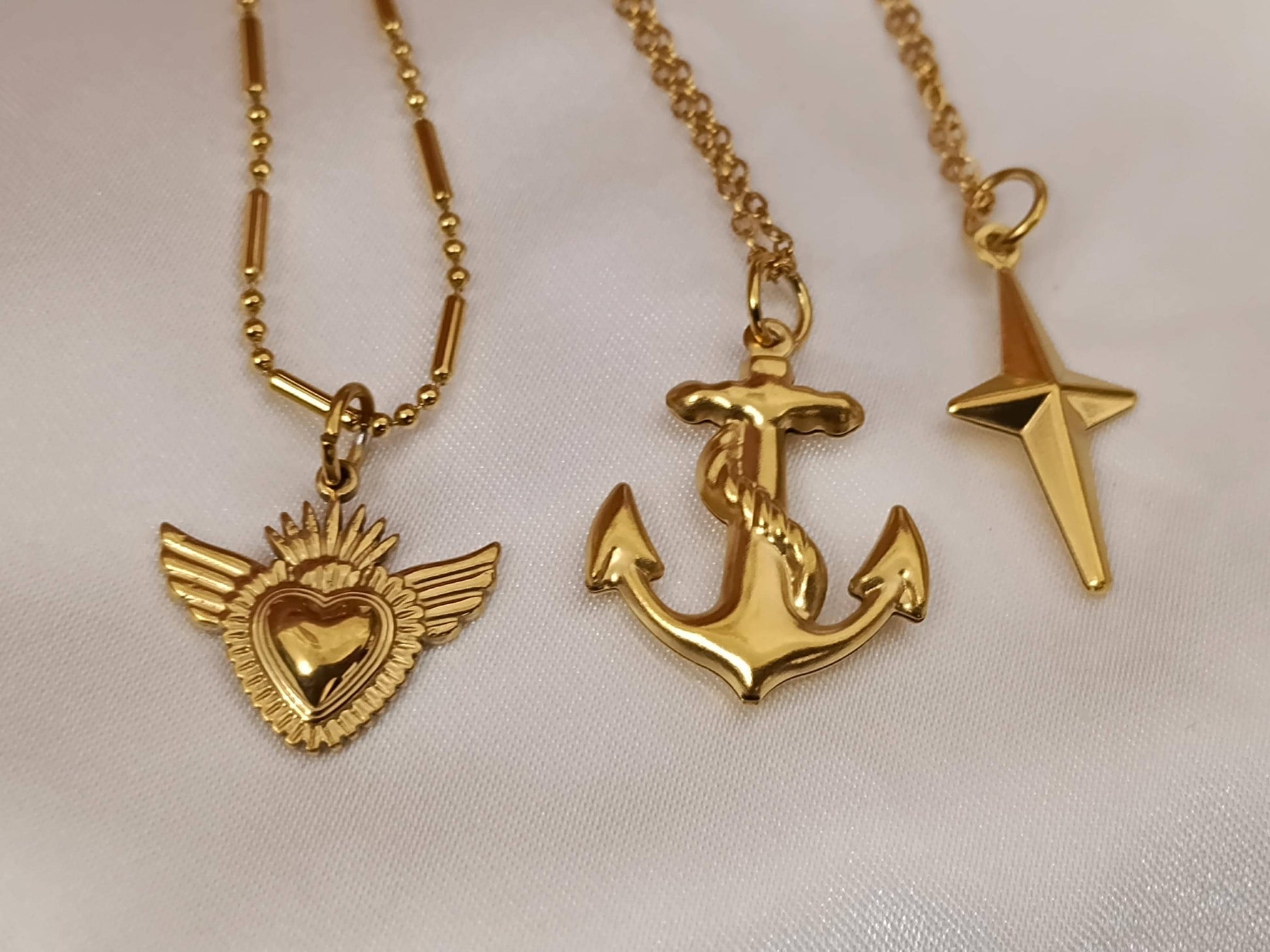 Collar con colgantes de ancla/estrella polar/corazón sagrado acero inoxidable oro bañado 18K para mujeres