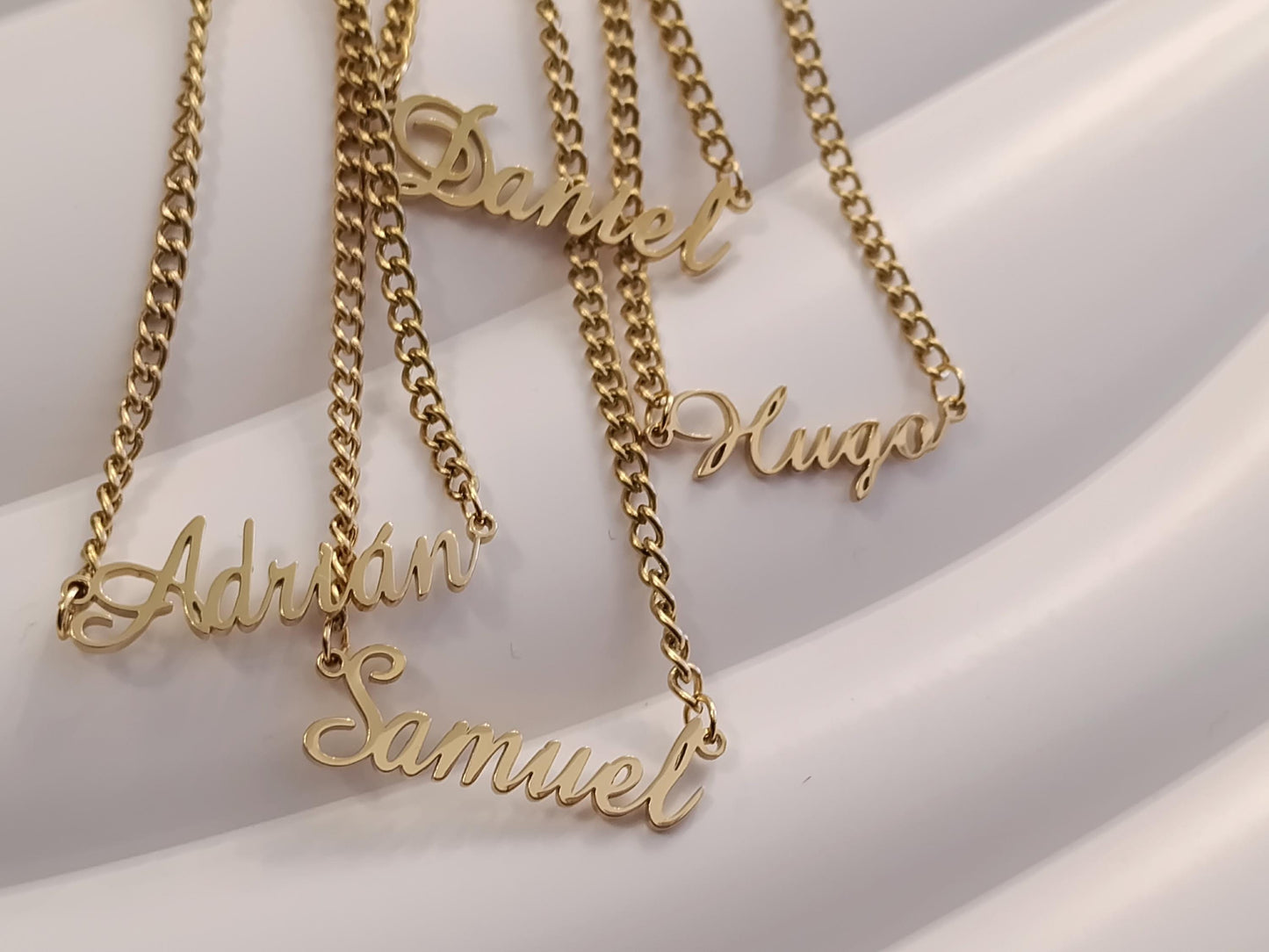 Collar Personalizado con Nombre para Hombre, Acero Inoxidable, Baño de Oro 18K (PVD), 50cm, color No Destiñe regalo para el