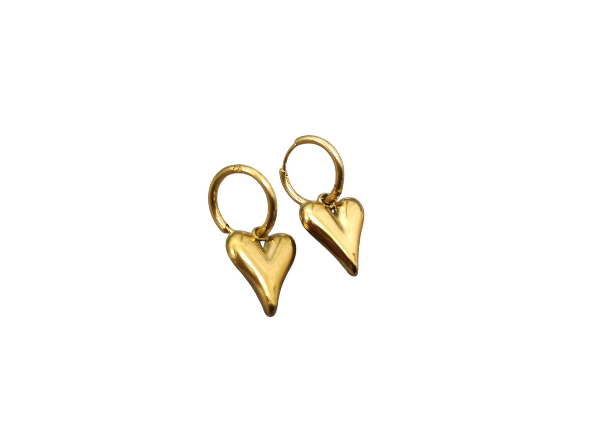Aretes Aros Corazón Colgantes en Oro 18K (PVD) - Acero Inoxidable - Resistentes al Agua para mujeres