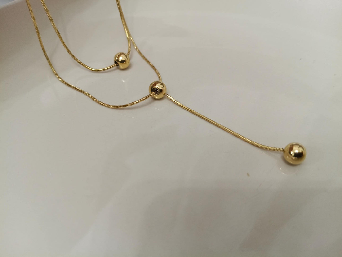 Collar Doble Capa en Y con Esferas Lisas - Acero Inoxidable Chapado en Oro 18K PVD para ella