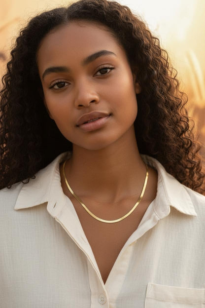 Cadena plana de Serpiente Brillante en Oro 18K (PVD) - Acero Inoxidable - 16" + 2" /40cm+5cm extension para mujeres