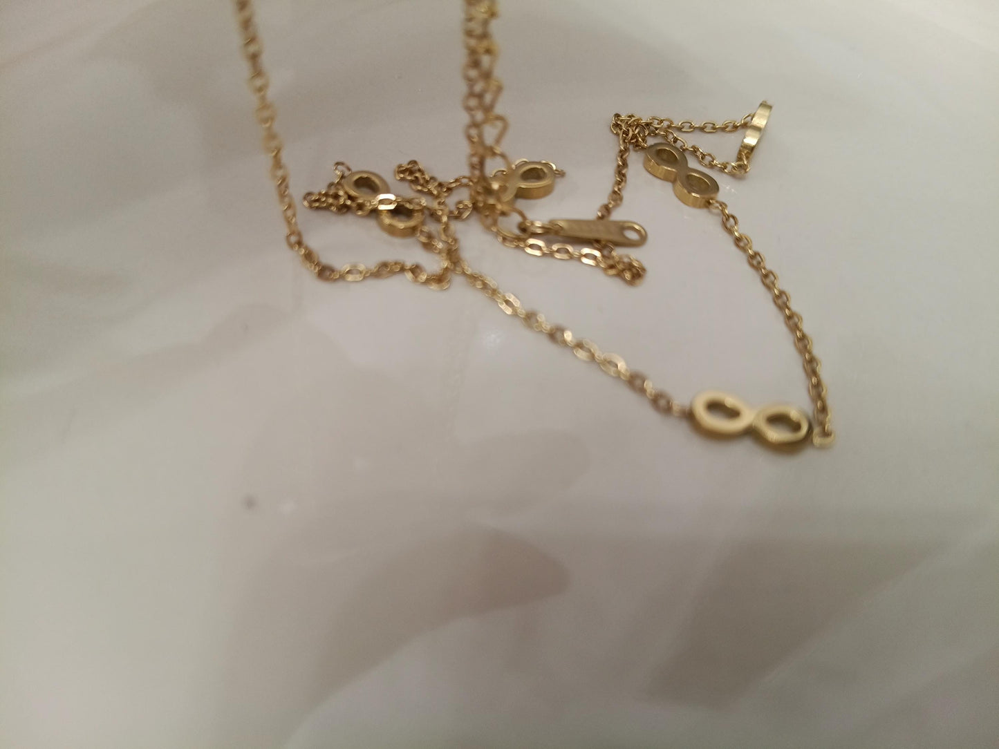 Collar Gargantilla de Acero Inoxidable 18K Oro - Dije Símbolo Infinito con Acabado Espejo - 45cm 17.7 pulgadas para mujeres