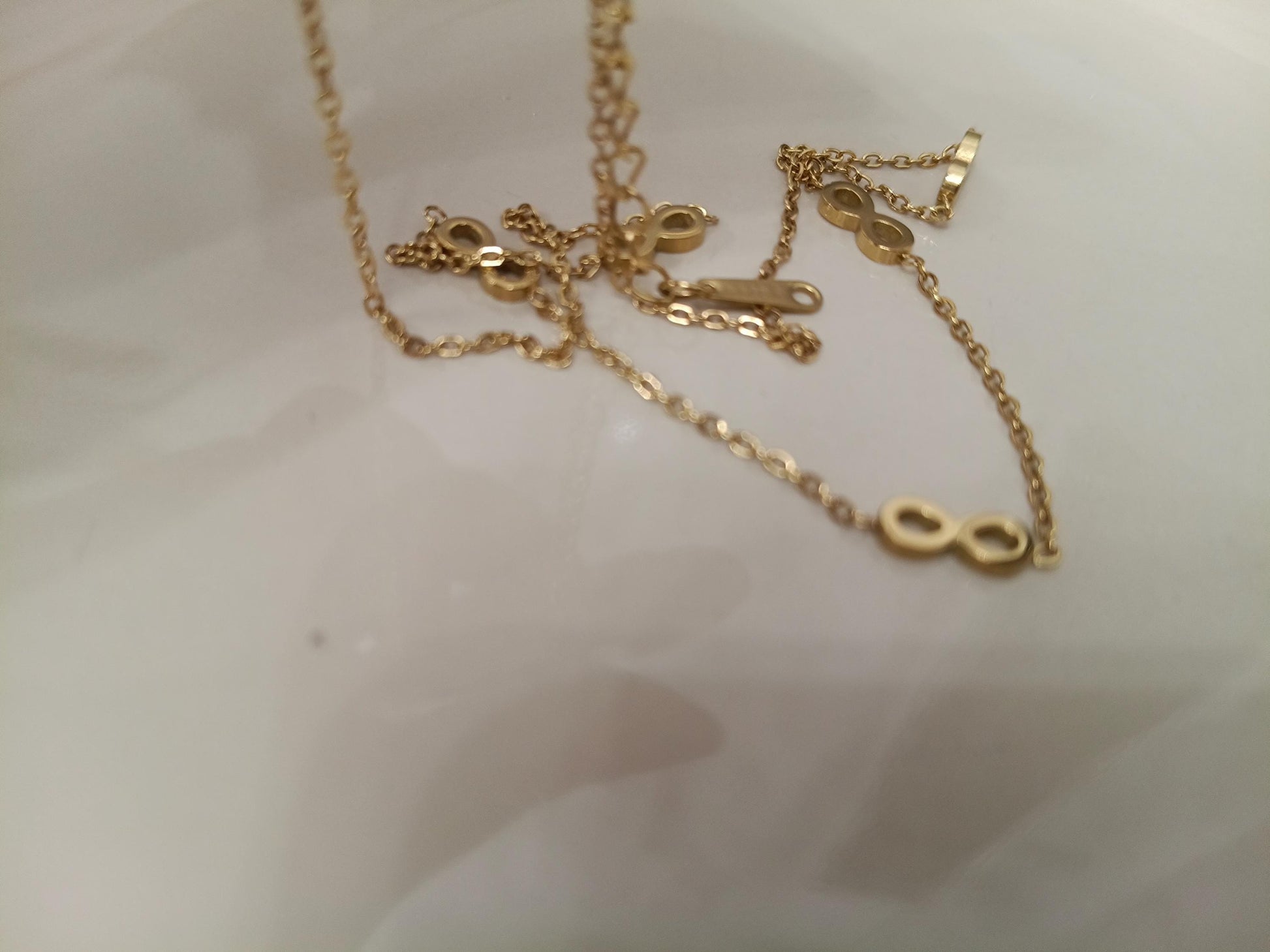 Collar Gargantilla de Acero Inoxidable 18K Oro - Dije Símbolo Infinito con Acabado Espejo - 45cm 17.7 pulgadas para mujeres