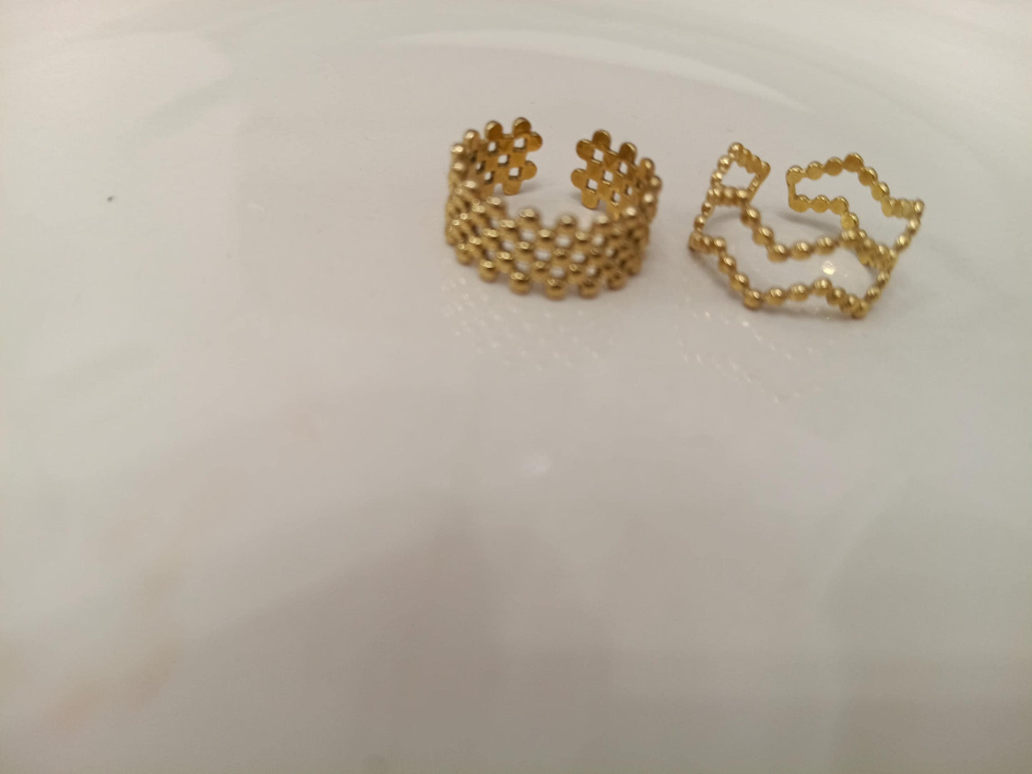 Set de Anillos Abiertos Ajustables de Acero Inoxidable Oro 18K - Anillo Ancho con Bolitas - Regalo para Ella