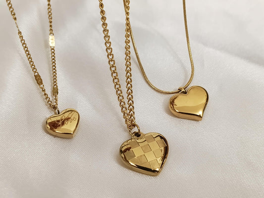 Collar con colgante corazon brillante en Oro 18K (PVD) - Acero Inoxidable para mujeres
