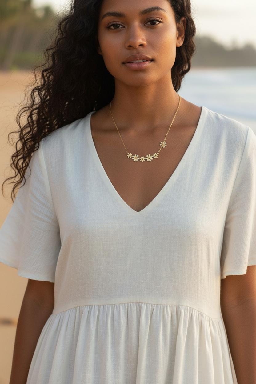 Collar con Exquisitos Colgantes de Flores Pulidas en Oro 18K (PVD) - Acero Inoxidable para mujeres