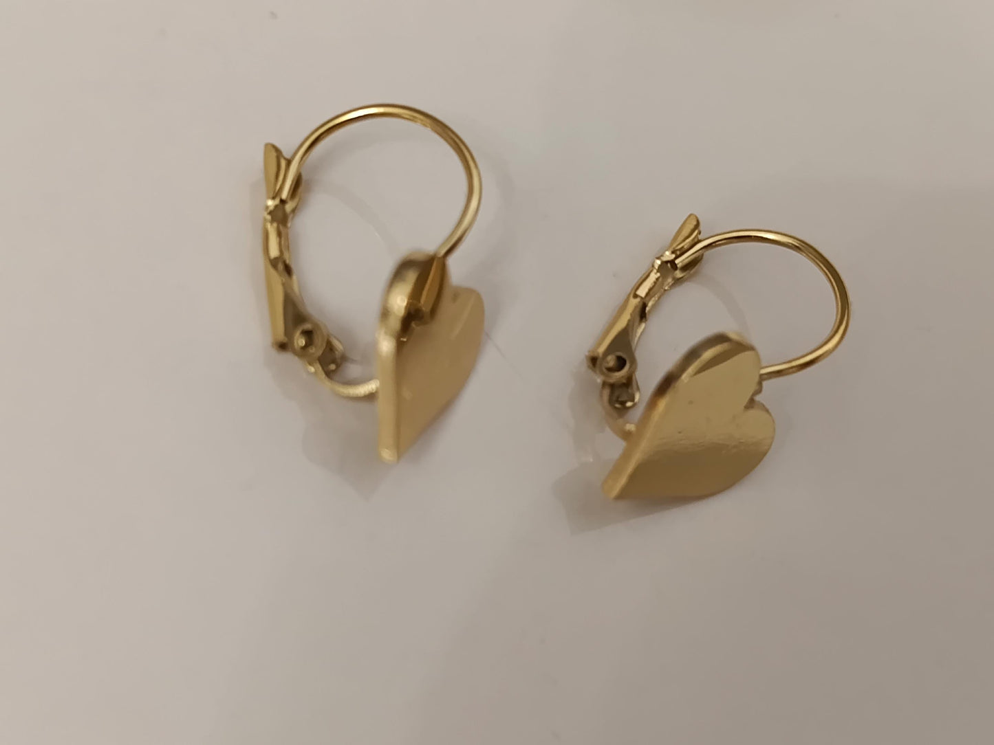 Pendientes de aro corazon pulido de acero inoxidable con baño de oro de 18K y acabado espejo regalo para ella