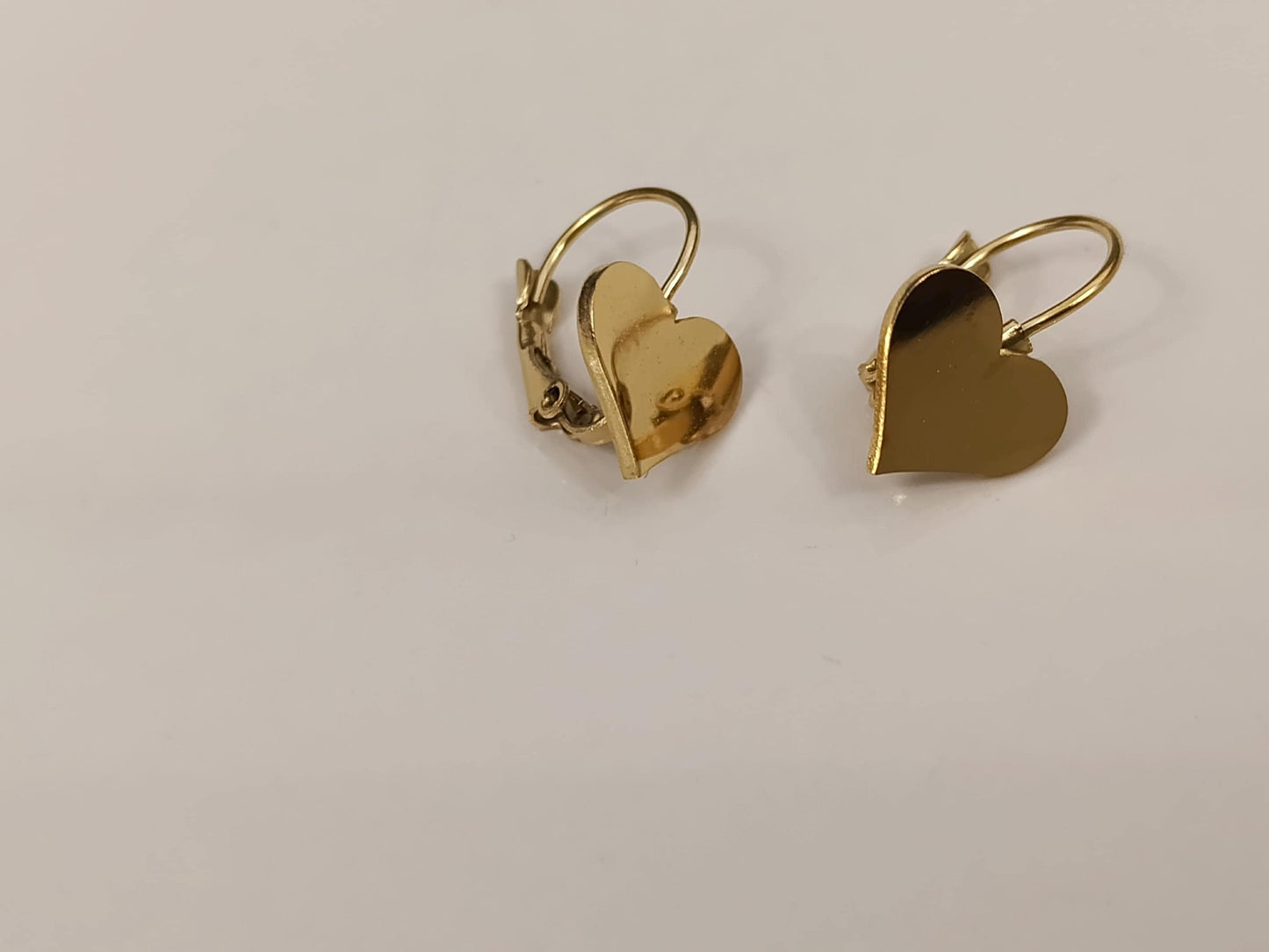 Pendientes de aro corazon pulido de acero inoxidable con baño de oro de 18K y acabado espejo regalo para ella