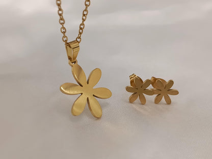Conjunto de Joyería de Acero Inoxidable con Baño de Oro 18K - Collar y Pendientes de Flor Pulida regalo para ella