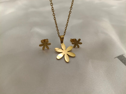 Conjunto de Joyería de Acero Inoxidable con Baño de Oro 18K - Collar y Pendientes de Flor Pulida regalo para ella