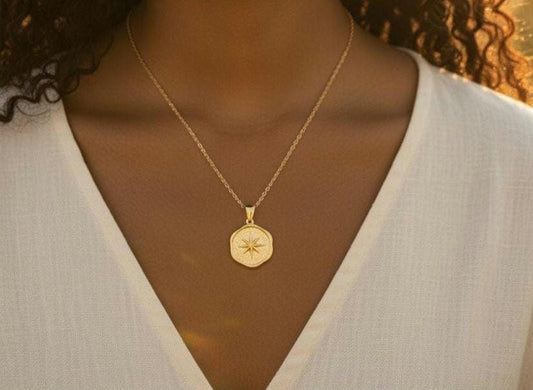 Collar Hexágono Estrella polar en Oro 18K (PVD) - Acero Inoxidable - 16" + Extensión para mujeres