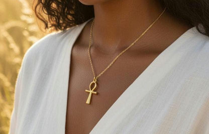 Collar Cruz Egipcia Ankh (45cm) - Acero Inoxidable Chapado en Oro 18K Pulido Espejo para ella