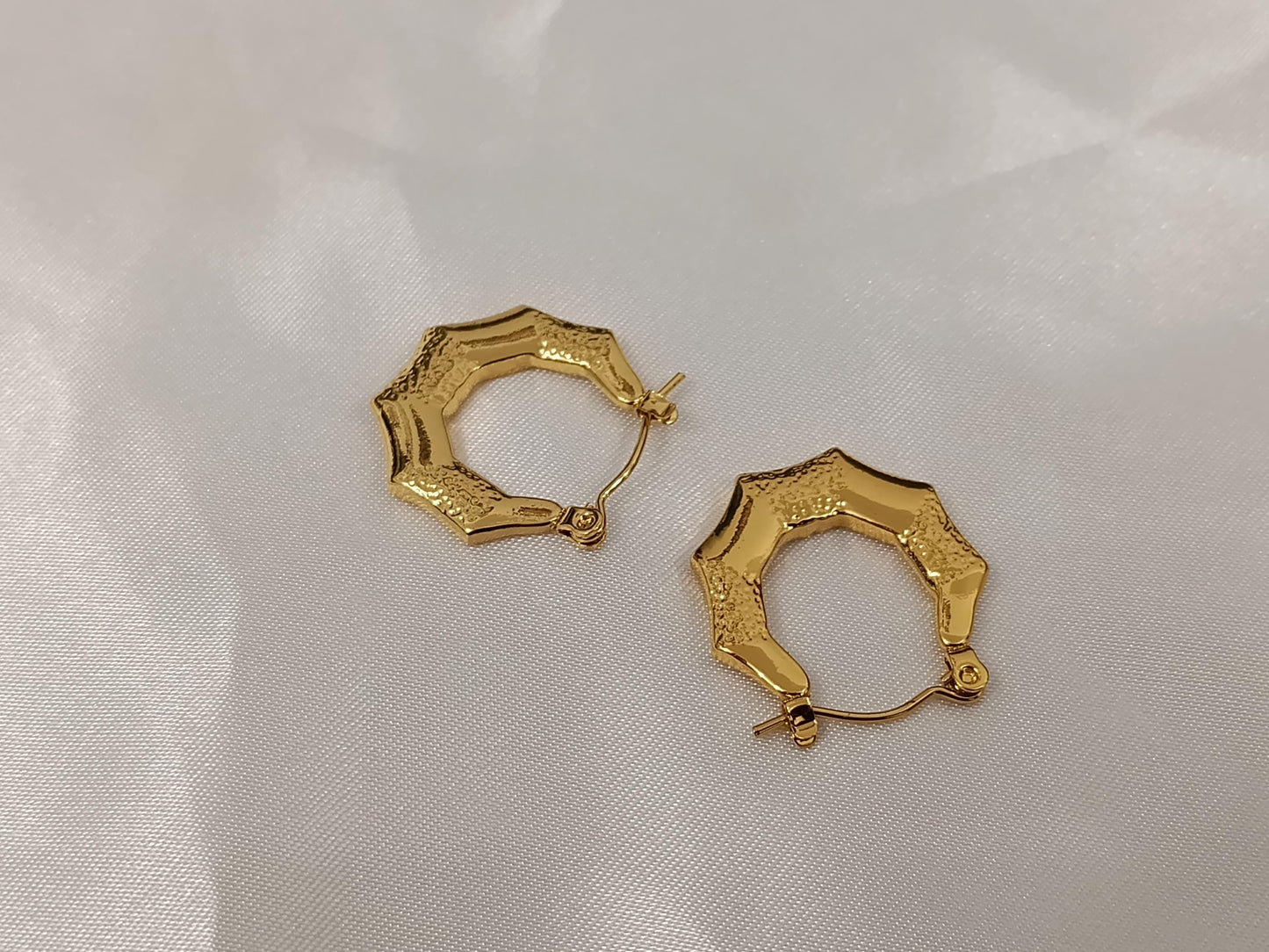Pendientes de aros Octágono Clásicas en Acero Inoxidable con Baño de Oro 18K (Medida 20mm) regalo para ella