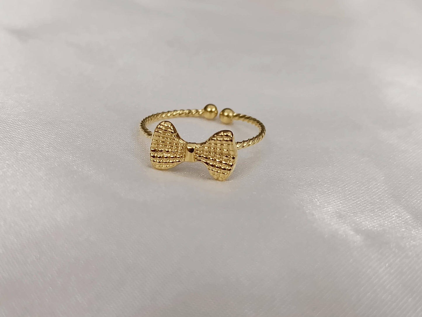 Anillo Abierto Ajustable de lazo - Acero Inoxidable - bañado en oro 18K para ella