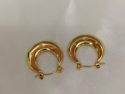 Pendientes de aro con estrellas de estilo italiano, acero inoxidable con baño de oro de 18K y efecto espejo regalo para ella